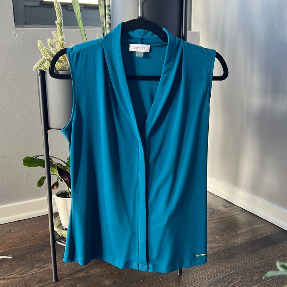 Calvin Klein teal sleeveless top